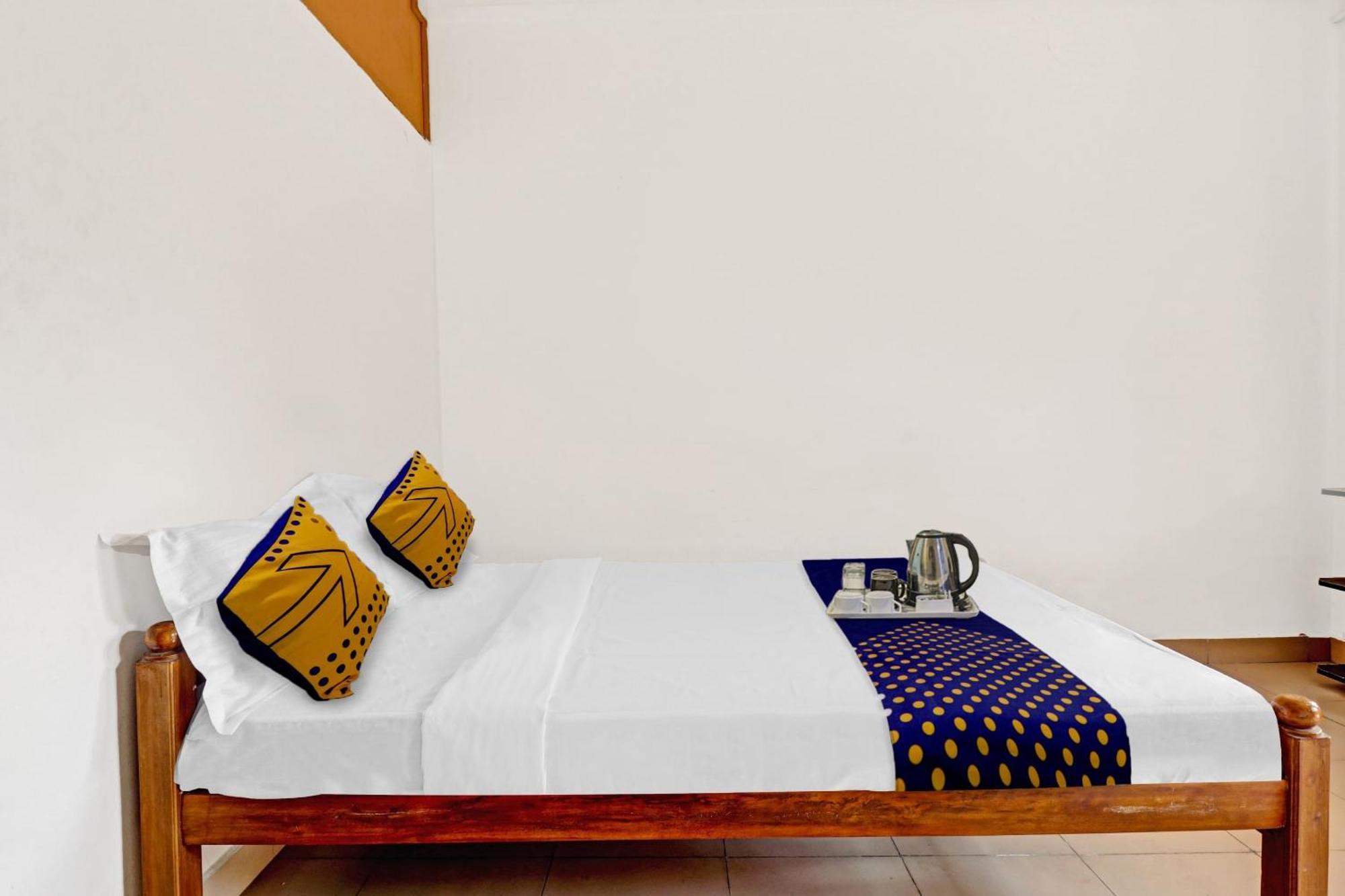 Spot On Jayesh Guest House Nashik Dış mekan fotoğraf