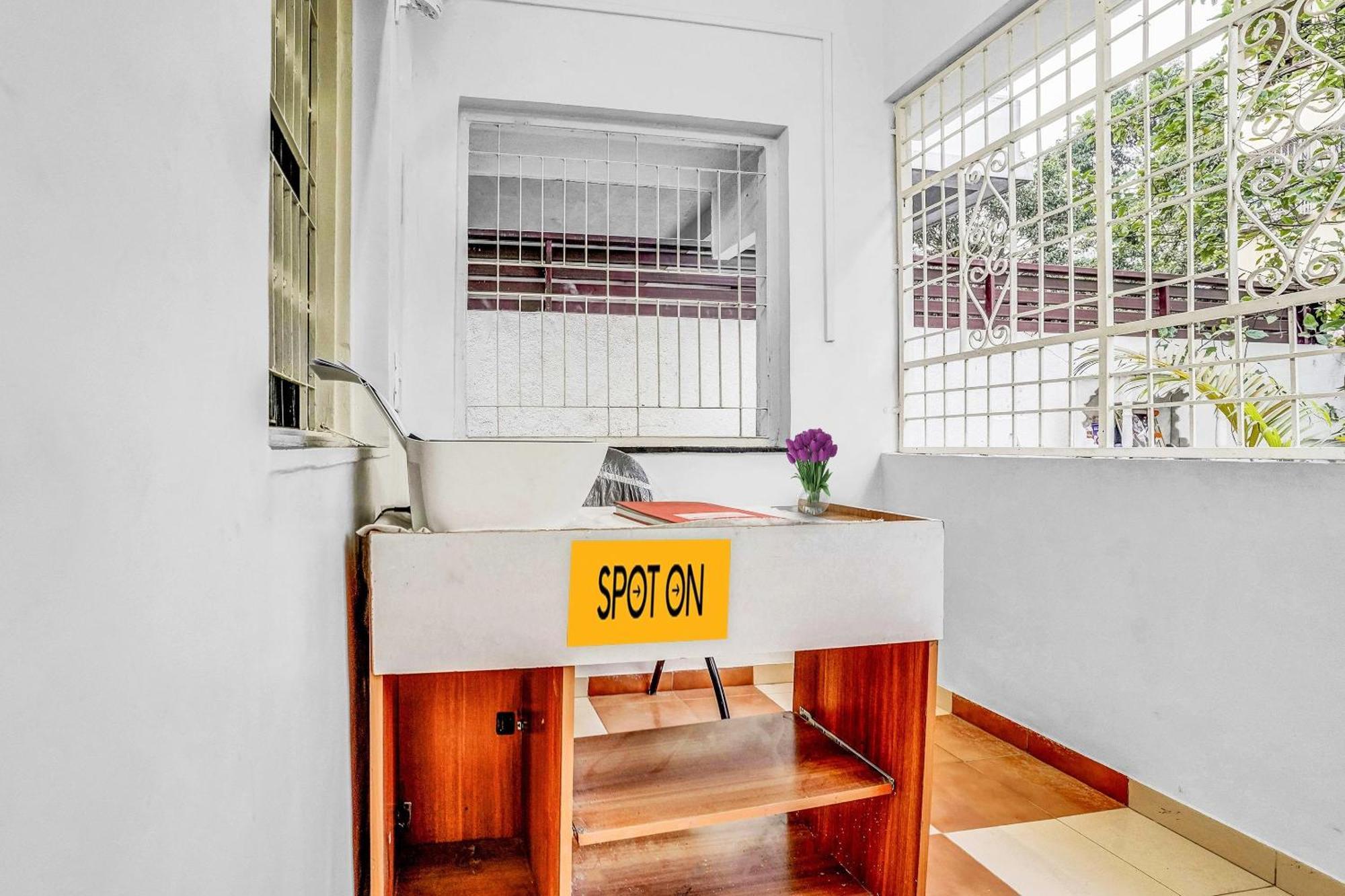 Spot On Jayesh Guest House Nashik Dış mekan fotoğraf